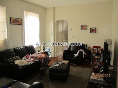 Allston 1 Bed 1 Bath BOSTON Boston - $2,100 No Fee