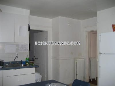 Brighton 5 Beds 2 Baths Boston - $6,300 No Fee
