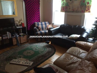 Jamaica Plain 4 Beds 1 Bath Boston - $3,995 No Fee