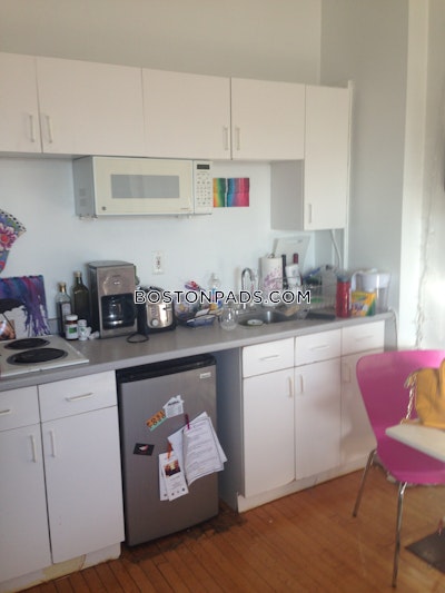 Fenway/kenmore Apartment for rent Studio 1 Bath Boston - $2,350 50% Fee