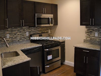 Roxbury Apartment for rent 3 Bedrooms 2 Baths Boston - $3,375 No Fee