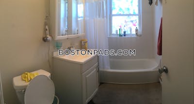 Allston Apartment for rent 1 Bedroom 1 Bath Boston - $2,700 No Fee
