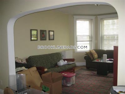 Brookline 2 Bed 1 Bath Brookline  Boston University - $4,400 No Fee