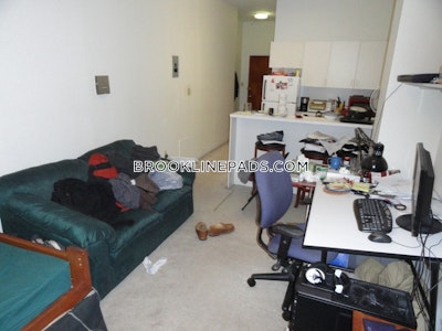 Brookline Apartment for rent Studio 1 Bath  Coolidge Corner - $2,340 No Fee