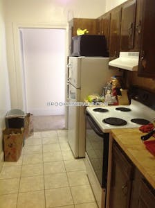 Brookline Apartment for rent 2 Bedrooms 1 Bath Coolidge Corner - $3,030 No Fee