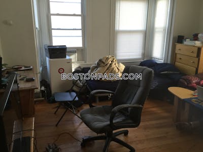 Cambridge Apartment for rent 4 Bedrooms 1 Bath Central Square/cambridgeport - $6,400