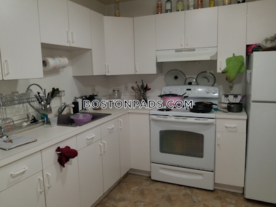 Mission Hill 2 Beds 1 Bath Boston - $3,200 No Fee