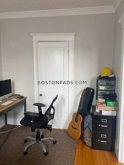 Allston 1 Bed 1 Bath Boston - $2,420