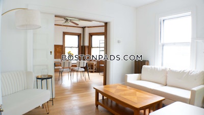 Brookline 7 Bed 3 Bath BROOKLINE- BOSTON UNIVERSITY $9,900  Boston University - $9,900