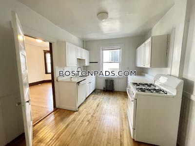 Cambridge 3 Beds 1 Bath Central Square/cambridgeport - $3,850 No Fee