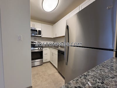 Brookline 2 Bed 1.5 Bath BROOKLINE- BOSTON UNIVERSITY $3,700  Boston University - $3,800 No Fee