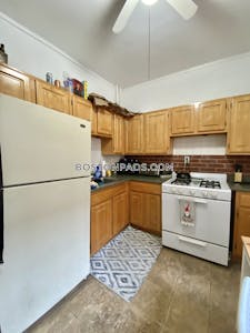 Allston 1 Bed 1 Bath Boston - $2,600