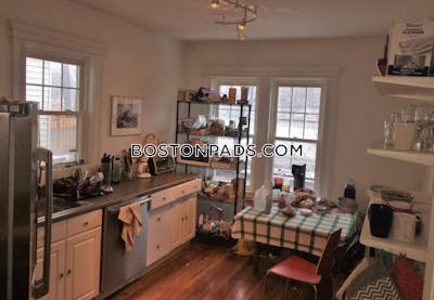 Cambridge 3 Beds 1 Bath  Central Square/cambridgeport - $4,716