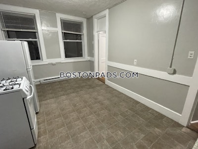 North End 2 Beds 1 Bath Boston - $2,700 50% Fee