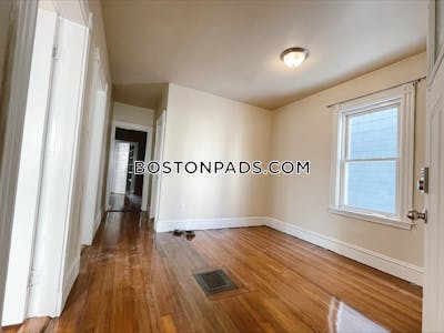 Dorchester 3 Bed 1 Bath BOSTON Boston - $2,800 No Fee
