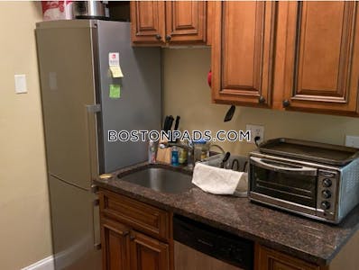 Back Bay 2 Bed 1 Bath BOSTON Boston - $3,600 No Fee