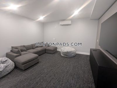 Brighton 1 Bed 1 Bath Boston - $3,200 No Fee