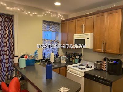 Mission Hill 4 Beds 2 Baths on Huntongton Ave in Boston Boston - $6,150 No Fee