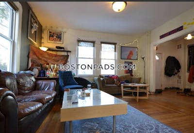 Brighton 5 Beds 4 Baths Brighton Center Boston - $6,150
