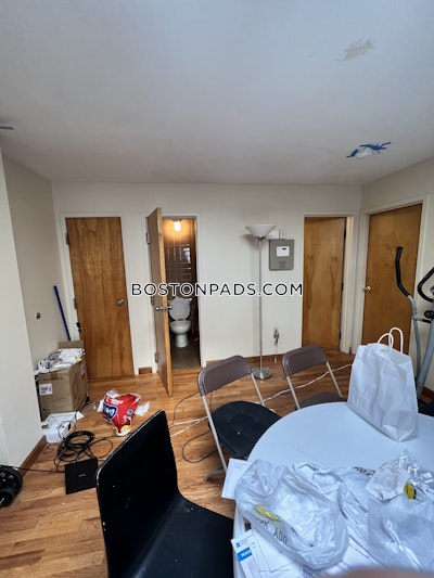 Allston 3 Beds 2 Baths Boston - $4,400