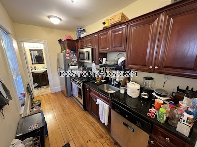 Cambridge 3 Bed 2 Bath CAMBRIDGE  Porter Square - $4,000