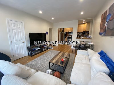 Brookline 4 Bed 3 Bath BROOKLINE- COOLIDGE CORNER $6,000 Coolidge Corner - $6,500