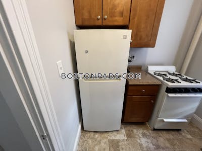 Allston/brighton Border Studio 1 Bath Boston - $2,000 No Fee