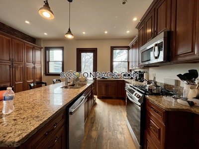 South Boston 5 Beds 3.5 Baths South Boston Boston - $7,500