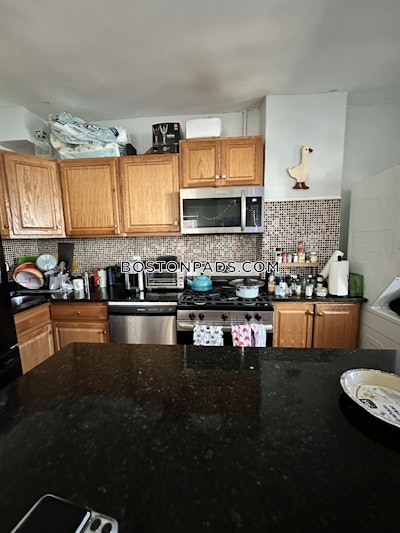 Jamaica Plain 4 Beds 2 Baths Boston - $4,370