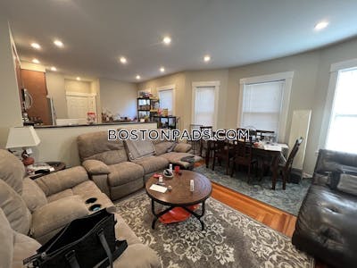 Waltham Stunning 3 Bed 2 Bath - $3,400