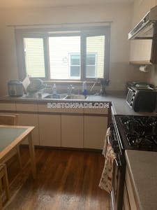 Brighton 3 Beds 1 Bath Boston - $2,940