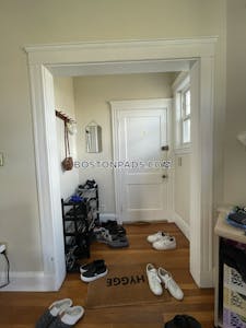 Brighton 2 Beds 1 Bath Boston - $2,750