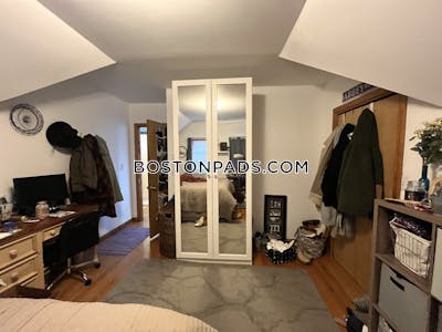 Brighton 3 Beds 1 Bath Boston - $3,300 No Fee