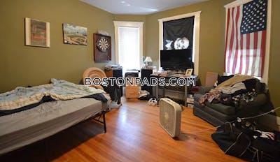 Brighton 3 Bed 1 Bath BOSTON Boston - $3,675