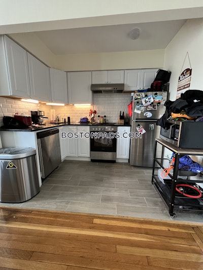 Brighton 2 Beds 1 Bath Boston - $3,050 No Fee