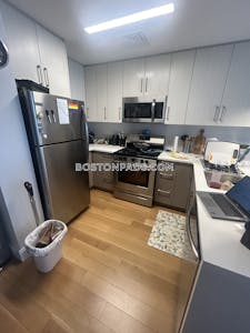 South End 2 Beds 2 Baths Boston - $5,200 50% Fee