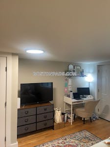 East Boston 1 Bed 1 Bath Boston - $2,375 No Fee