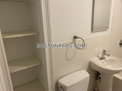 Malden 1 Bed 1 Bath MALDEN $2,200 - $2,200 No Fee