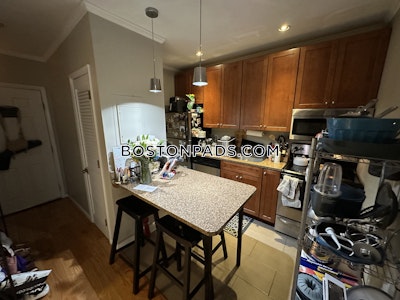 Back Bay 1 Bed 1 Bath Boston - $3,000