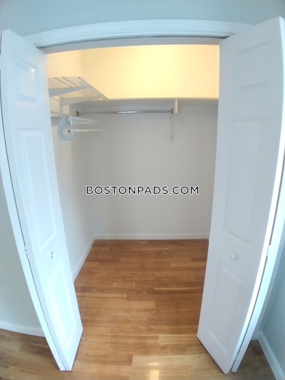 Dorchester/south Boston Border 3 Bed 1 Bath BOSTON Boston - $2,995 No Fee