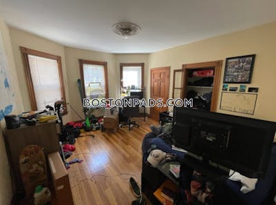 Mission Hill 4 Beds 1 Bath Boston - $6,590