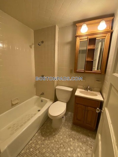 Cambridge 3 Bed 1 Bath CAMBRIDGE- EAST CAMBRIDGE $3,200  East Cambridge - $3,200