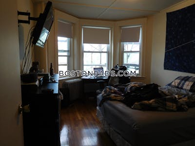 Fenway/kenmore 1 Bed 1 Bath Boston - $2,895 No Fee