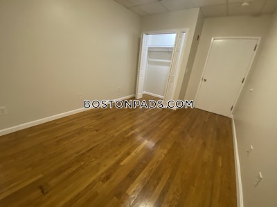 Medford 2 Bed 1 Bath MEDFORD  Wellington - $2,300 No Fee