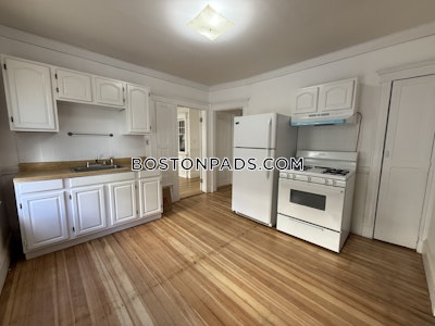 Dorchester Spacious & Charming 2-Bedroom Lower Mills Apartment Boston - $2,500