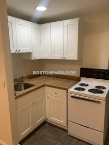 Mission Hill Studio 1 Bath Boston - $2,100 No Fee