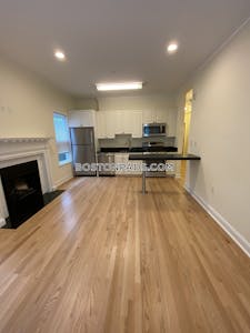 Cambridge Charming Modern 3BD/1BA Harvard Square Apartment Harvard Square - $4,655 No Fee