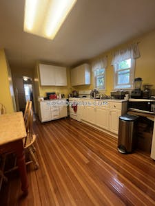 Somerville 2 Beds Somerville  Winter Hill - $3,100