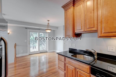 South Boston 3 Bed 1 Bath BOSTON Boston - $5,000