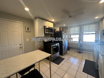 East Boston 2 Beds 1 Bath Boston - $2,825 No Fee
